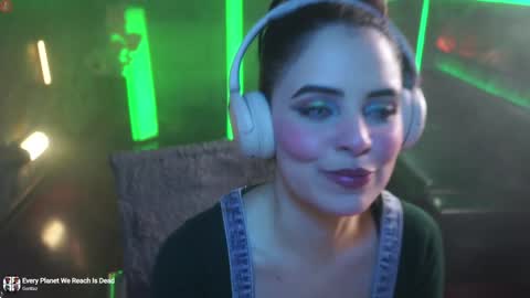 Alessa Goreng online show from 26, 1, 2025