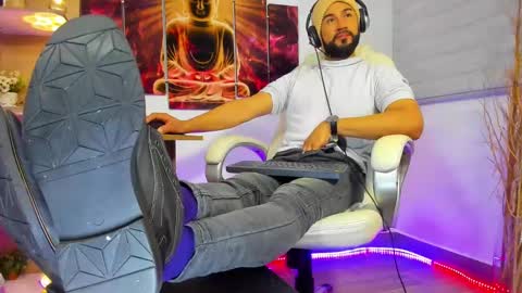 Snapshot of alessandro__wye chatting on 26, 1, 2025 ALESSANDRO WYE online show from 26, 1, 2025