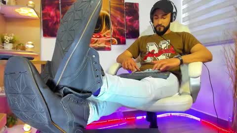 Snapshot of alessandro__wye chatting on 26, 1, 2025 ALESSANDRO WYE online show from 26, 1, 2025