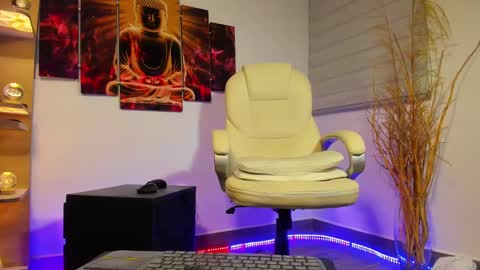 Snapshot of alessandro__wye chatting on 26, 2, 2025 ALESSANDRO WYE online show from 26, 2, 2025