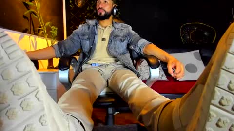 Snapshot of alessandro__wye chatting on 15, 2, 2026 ALESSANDRO WYE online show from 15, 2, 2026