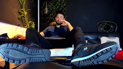 Snapshot of alessandro__wye chatting on 17, 2, 2026 ALESSANDRO WYE online show from 17, 2, 2026