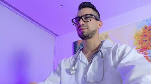 Kciqu3  Independent model online show from 9, 10, 2025