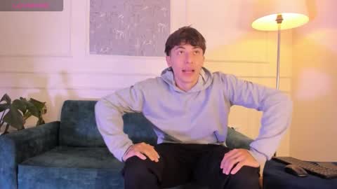 Snapshot of alessandro_dybala chatting on 4, 11, 2025 Alessandro Dybala online show from 4, 11, 2025