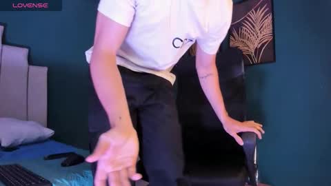 Snapshot of alessandro_dybala chatting on 20, 11, 2025 Alessandro Dybala online show from 20, 11, 2025