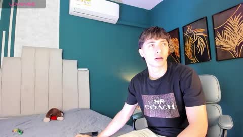 Snapshot of alessandro_dybala chatting on 2, 12, 2025 Alessandro Dybala online show from 2, 12, 2025