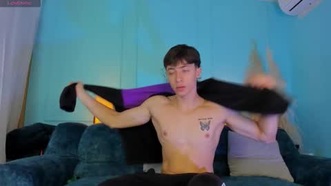 Snapshot of alessandro_dybala chatting on 3, 12, 2025 Alessandro Dybala online show from 3, 12, 2025