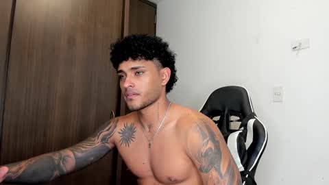 Alessandro Vanni online show from 2, 2, 2025