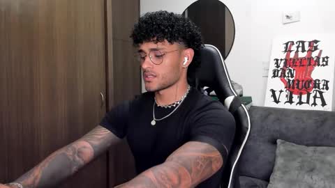 Alessandro Vanni online show from 5, 10, 2025