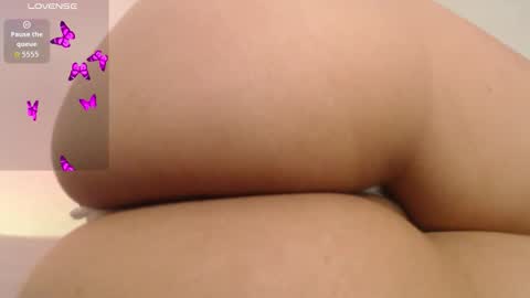 Snapshot of alessia_santorinni chatting on 15, 10, 2025 alessia_santorinni online show from 15, 10, 2025