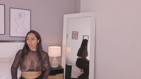 Snapshot of alessia_selene chatting on 16, 7, 2026 alessia_selene online show from 16, 7, 2026