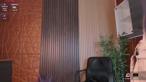 Alessia  Everyday From 0530 to 1430 Col Time online show from 19, 1, 2025