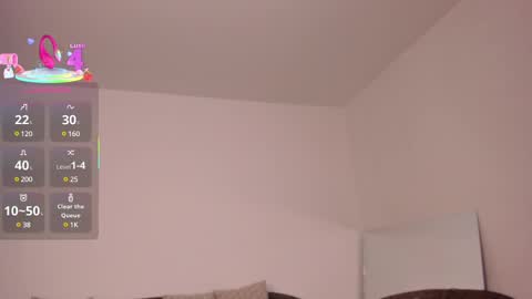 Alessia  Everyday From 0530 to 1430 Col Time online show from 17, 2, 2025