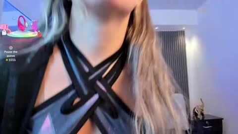 Alessia  Everyday From 0530 to 1430 Col Time online show from 10, 9, 2025