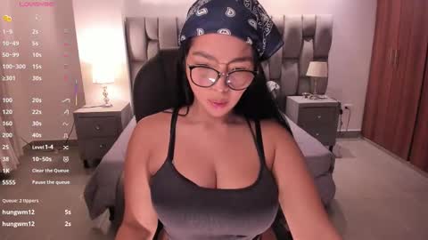 Snapshot of alessia_will chatting on 3, 11, 2025 Alessia Will online show from 3, 11, 2025