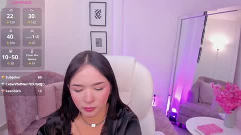 Snapshot of alessia_yorks chatting on 7, 10, 2025 alessia_yorks online show from 7, 10, 2025