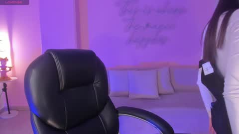Snapshot of alessiacorleone_ chatting on 23, 12, 2024 Alessia online show from 23, 12, 2024