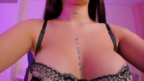 Snapshot of alessiacorleone_ chatting on 9, 1, 2025 Alessia online show from 9, 1, 2025