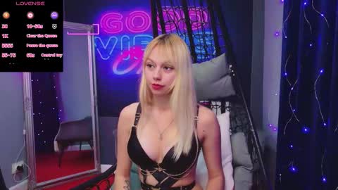 Snapshot of alessiacroft chatting on 10, 11, 2025 alessiacroft online show from 10, 11, 2025