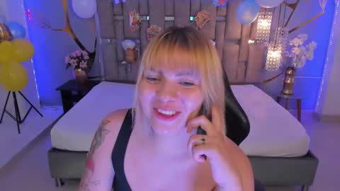 Snapshot of alessiadouce chatting on 28, 9, 2025 Alessia online show from 28, 9, 2025