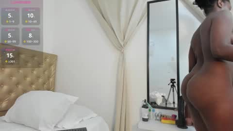 Snapshot of alessiiaa_ chatting on 16, 9, 2025 alessiiaa online show from 16, 9, 2025