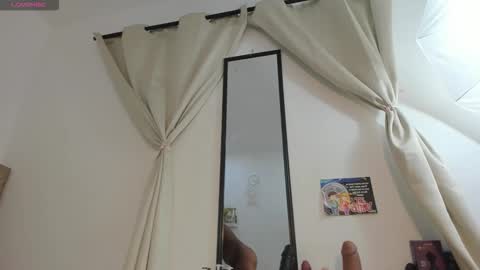 Snapshot of alessiiaa_ chatting on 12, 10, 2025 alessiiaa online show from 12, 10, 2025