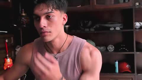 Snapshot of alessio_vale chatting on 12, 3, 2026 alessio Vale online show from 12, 3, 2026