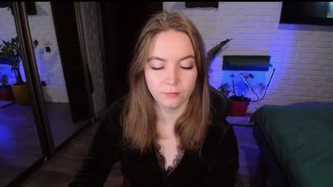 Snapshot of alessssamistress chatting on 28, 9, 2025 Alex online show from 28, 9, 2025