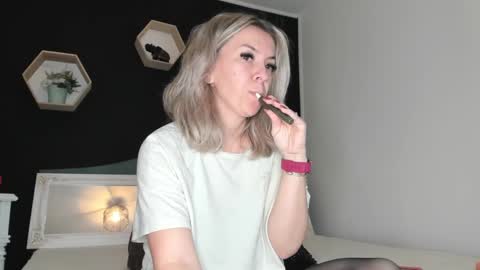 Snapshot of alesys69 chatting on 9, 3, 2025 alesys69 online show from 9, 3, 2025