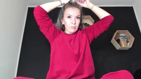 Snapshot of alesys69 chatting on 10, 10, 2025 alesys69 online show from 10, 10, 2025