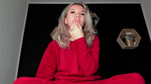 Snapshot of alesys69 chatting on 10, 11, 2025 alesys69 online show from 10, 11, 2025