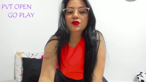 Alejandra online show from 25, 1, 2025