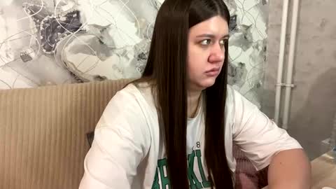 Snapshot of aletta_oushen chatting on 12, 2, 2025 Aletta Oushen online show from 12, 2, 2025