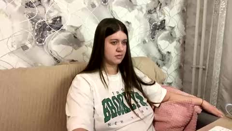 Snapshot of aletta_oushen chatting on 21, 2, 2025 Aletta Oushen online show from 21, 2, 2025