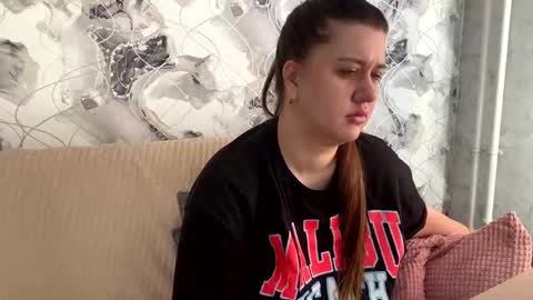 Snapshot of aletta_oushen chatting on 26, 2, 2025 Aletta Oushen online show from 26, 2, 2025