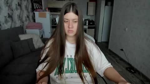 Snapshot of aletta_oushen chatting on 27, 11, 2025 Aletta Oushen online show from 27, 11, 2025