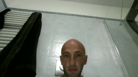 alex120475 online show from 15, 4, 2026