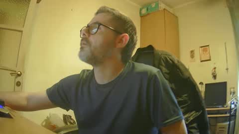 Snapshot of alex81pv1981 chatting on 2, 1, 2025 alex81pv1981 online show from 2, 1, 2025