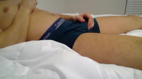 Snapshot of alex889215 chatting on 27, 12, 2024 alex online show from 27, 12, 2024