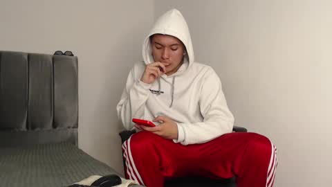 Owen online show from 18, 12, 2024