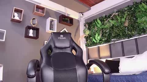 Snapshot of alex__montesco chatting on 4, 3, 2025 Alex online show from 4, 3, 2025