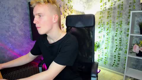 your Alex online show from 4, 1, 2025