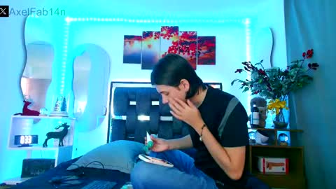 Snapshot of alex_and_fabian chatting on 10, 1, 2025 sneider online show from 10, 1, 2025