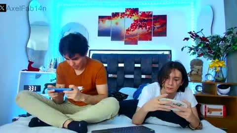 Snapshot of alex_and_fabian chatting on 14, 1, 2025 sneider online show from 14, 1, 2025