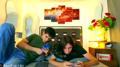 Snapshot of alex_and_fabian chatting on 10, 2, 2025 sneider online show from 10, 2, 2025