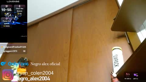 Snapshot of alex_bbc2004 chatting on 22, 11, 2025 alex bbc2004 online show from 22, 11, 2025