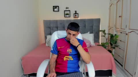 alex online show from 13, 1, 2025