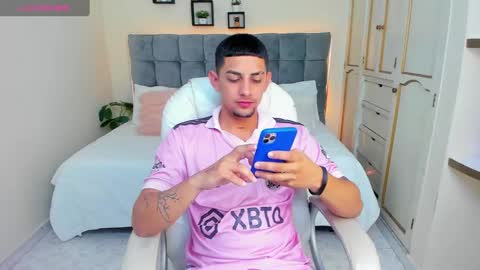 alex online show from 18, 2, 2025