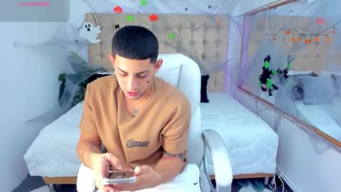 alex online show from 10, 10, 2025