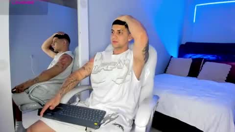 Snapshot of alex_cute77 chatting on 30, 6, 2026 alex online show from 30, 6, 2026
